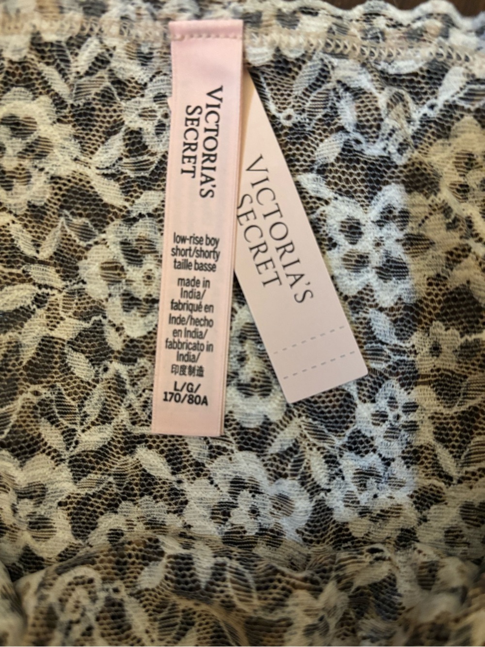 VICTORIAS SECRET LACE LOW RISE BOYSHORT - Picture 6 of 7